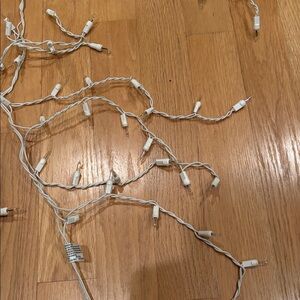 ICICLE LIGHT sets - bundle/2 sets 150 lights each  UL listed